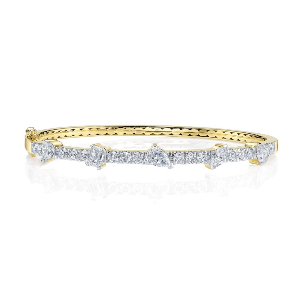 2.79CT DIAMOND EMERALD MARQUISE PEAR BANGLE