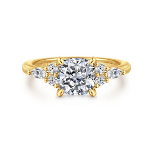 Avah – 18K Yellow Gold Cushion Cut Diamond Cluster Engagement Ring