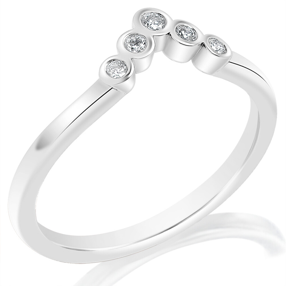 Bezel Diamond Curved Band