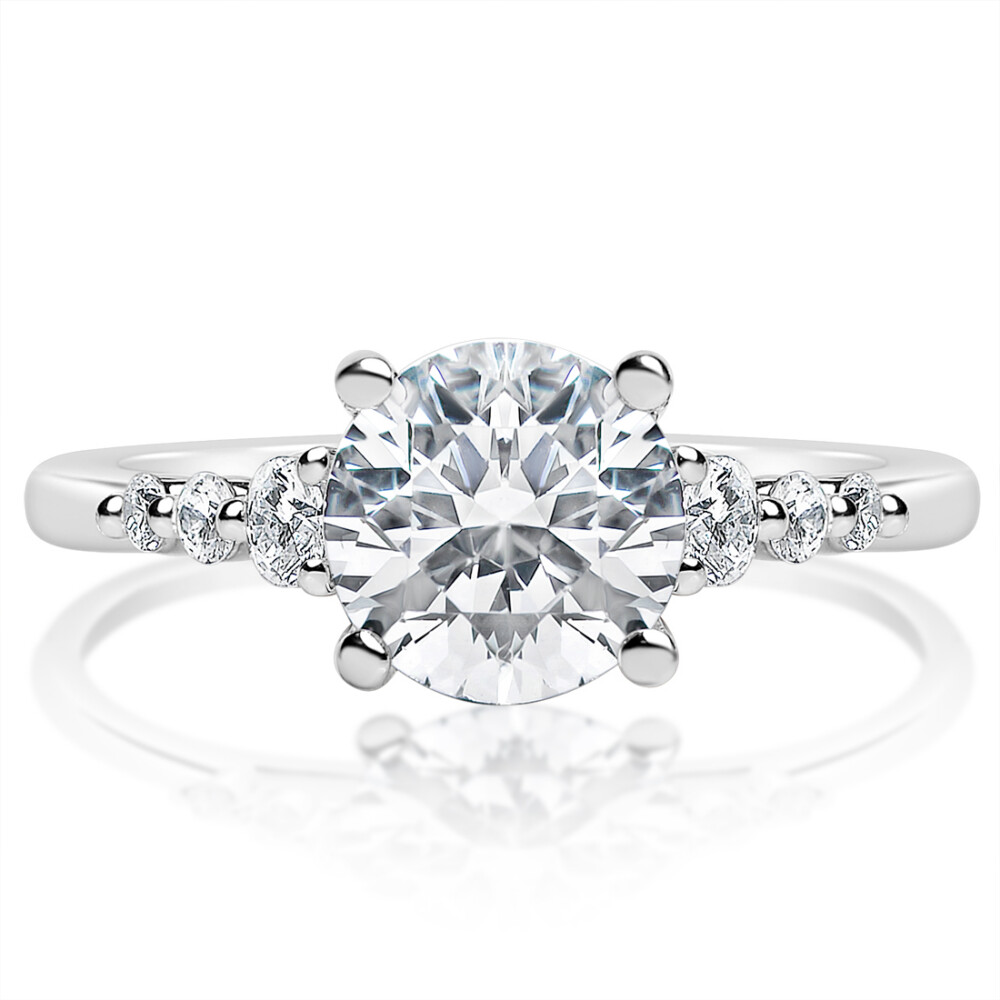 Round Diamond with Sidestones Engagement Ring