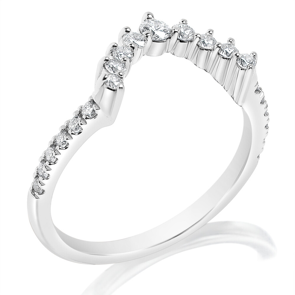 Diamond Shared Prong Curved Band
