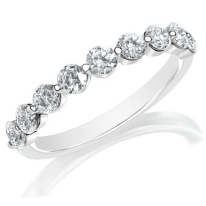 Halfway Diamond Shared Prong Matching Band