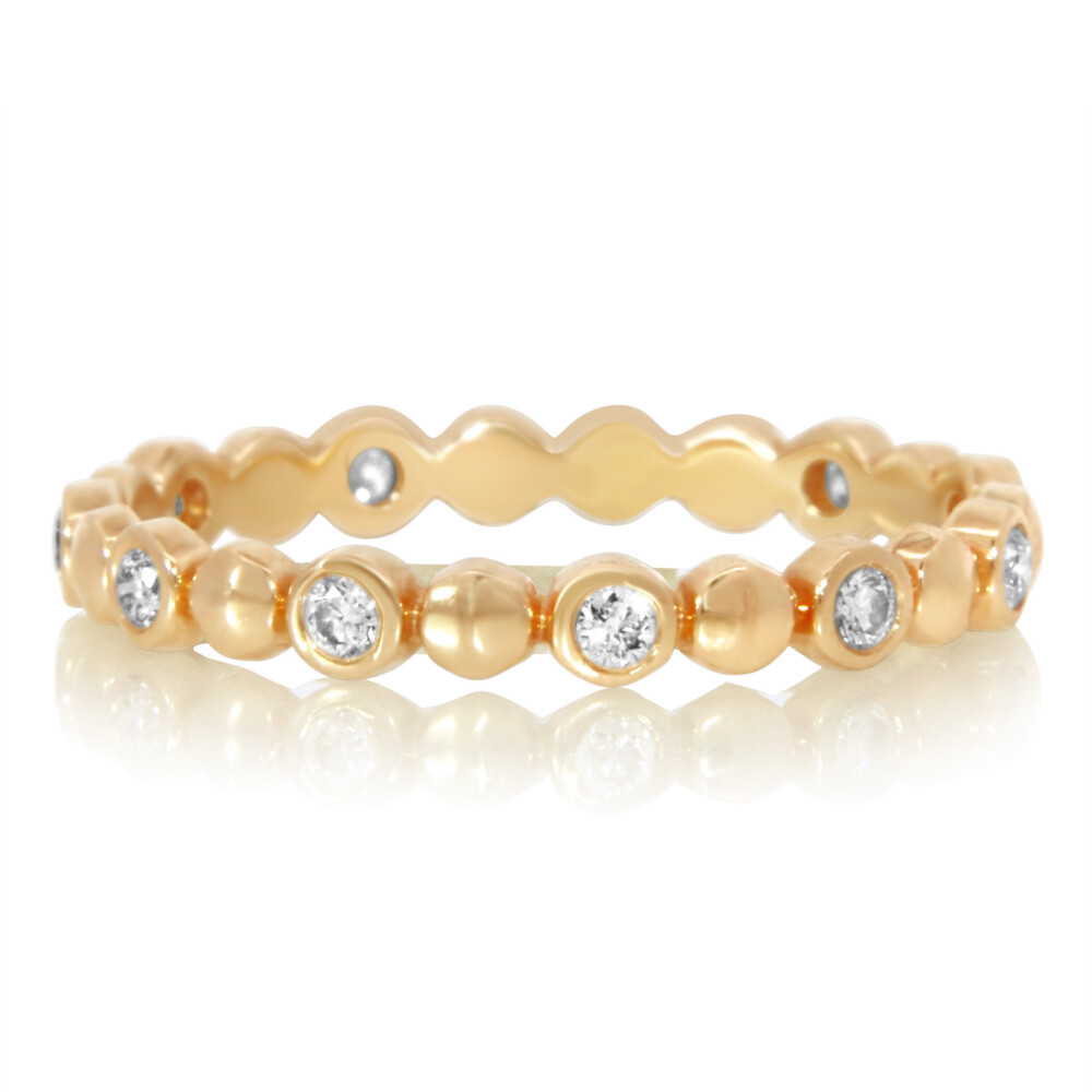 Round Diamond and Stud Wedding Band