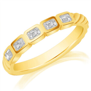 Bezel Emerald Diamond and Rope Band