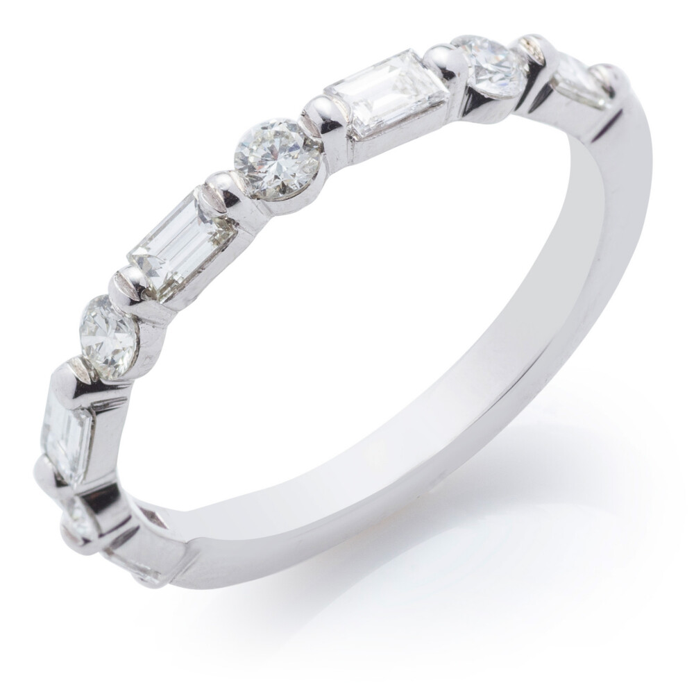 Baguette Diamond and Round Diamond Wedding Band