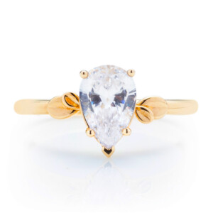 Pear Diamond Leaf Cluster Solitaire Engagement Ring