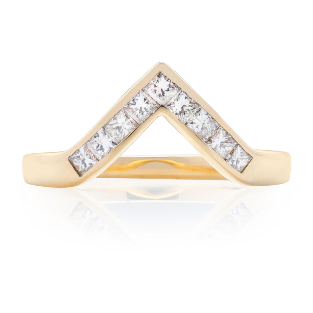 Princess Diamond Pointed Band