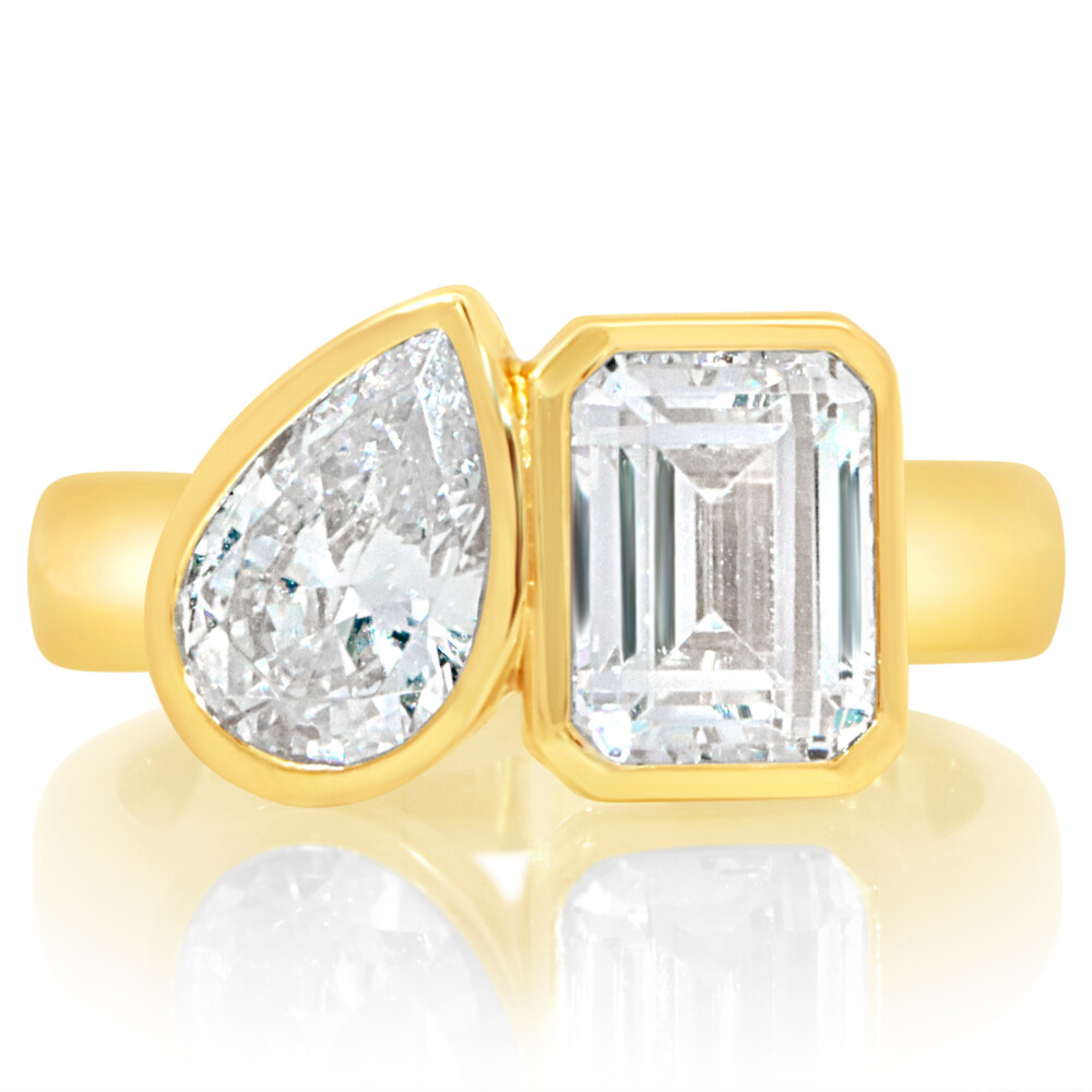 Pear and Emerald Bezel Toi et Moi Engagement Ring