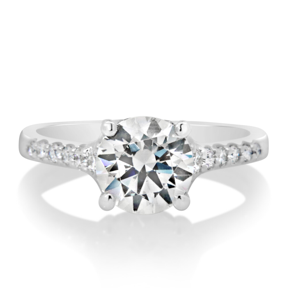 Round Graduated Shank Engagement Ring